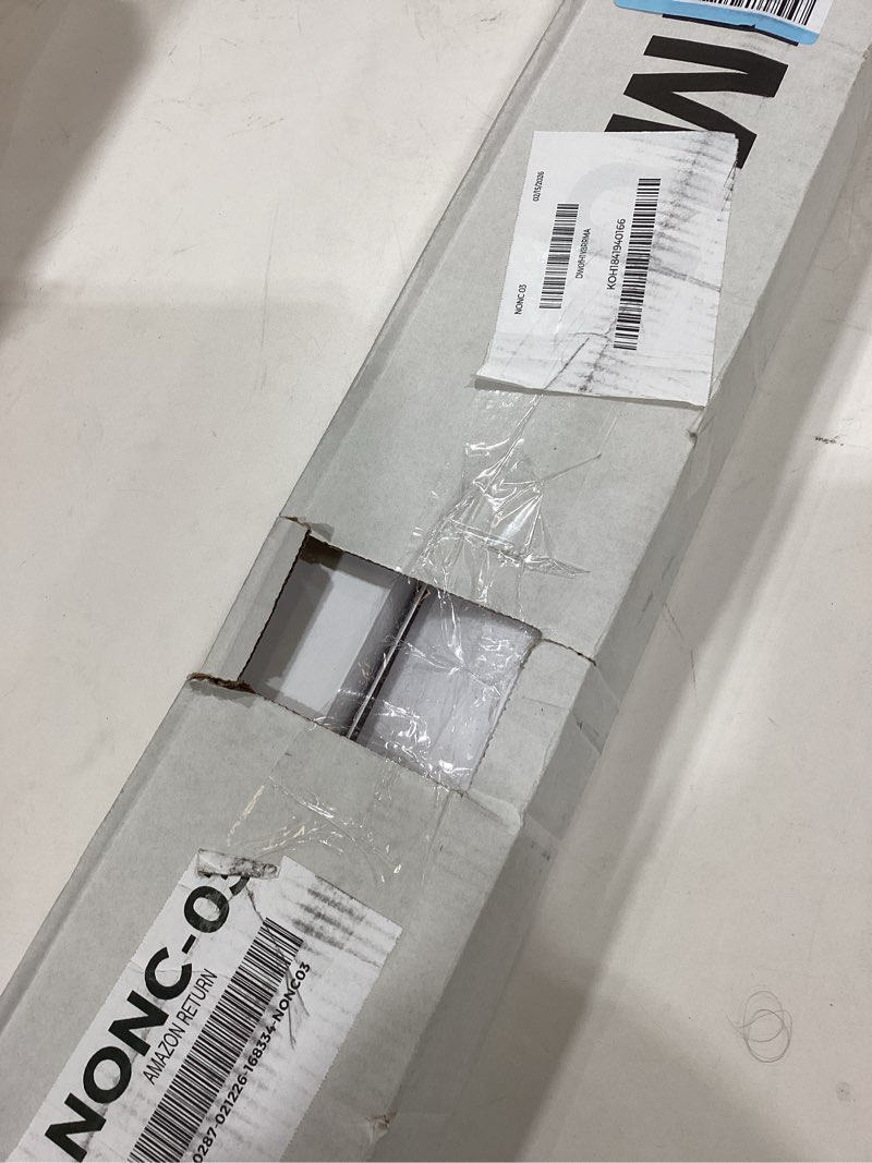 Condition photo showing Good Condition for Blinds