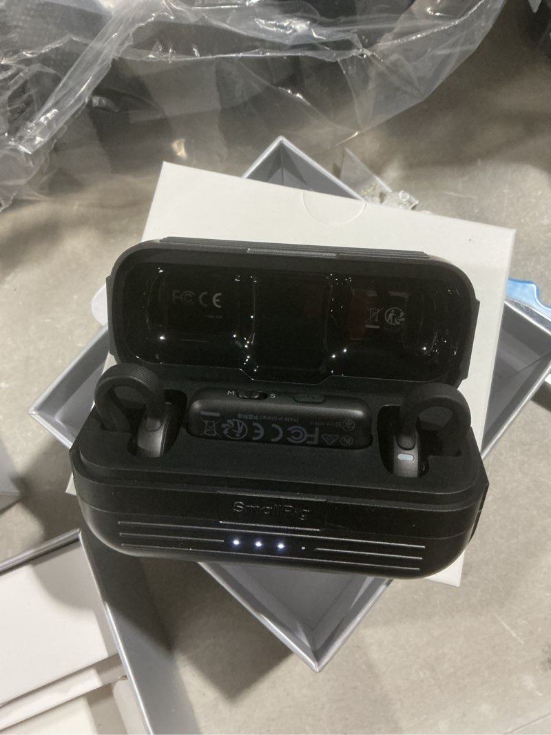 Condition photo showing Good Condition for smallrig wireless mic s70-c2 (2 tx + 1 rx + charging case), usb-c compact wireless microphone for android phone/action camera, 48h use, noise reduction record for vlog (black)