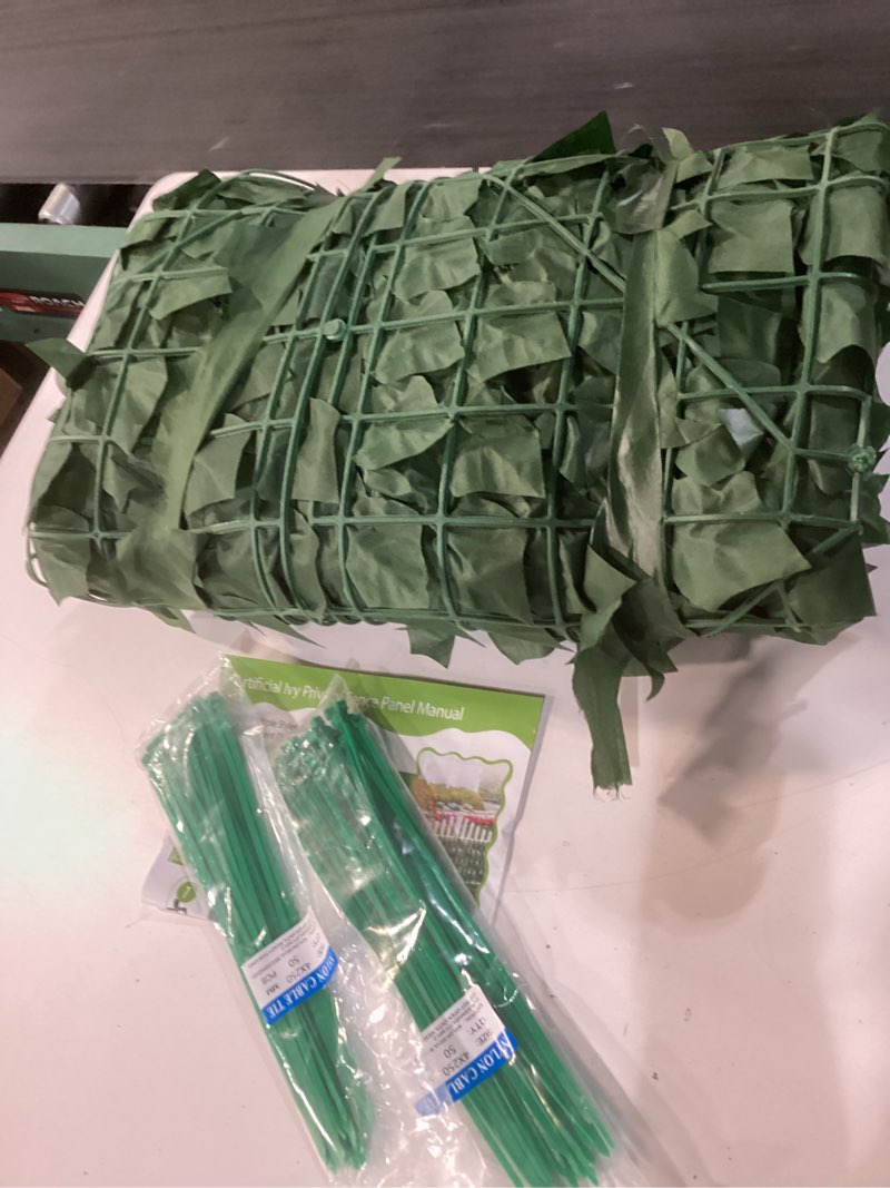Condition photo showing Good Condition for artificial ivy privacy fence screen: 40x120 inch realistic uv-anti faux ivy hedge panel,indoor and outdoor decor for patio, garden, balcony, and fence cover 40"x120"