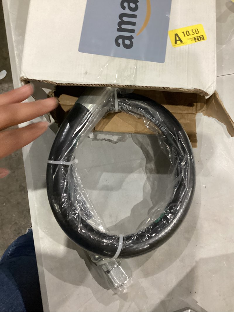 Condition photo showing New/Like New for LingCheng 26711-12-12RW Hydraulic Hose Swivel Assembly 3/4 ” Hydraulic Hose with Female JlC X Female JlC 36 ”Long3118 psi, Black 26711-12-12RW-36in