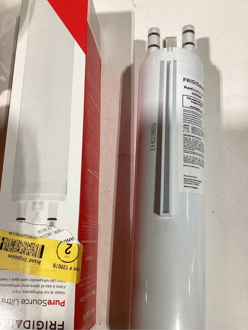 Condition photo showing Good Condition for Frigidaire Push-in Refrigerator Water Filter ULTRAWF PureSource Ultra