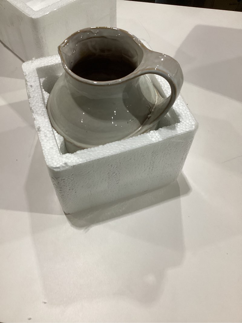 Condition photo showing New/Like New for SIDUCAL Ceramic Rustic Farmhouse Vase with Handle, Terracotta Vase, Minimalist Decorative Vases for Home Decor, Table, Living Room, Shelf, Christmas Decoration(Gray), SIMILAR TO STOCK PHOTO 