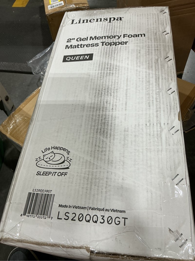 Condition photo showing New/Like New for linenspa memory foam mattress topper, queen size - 2 inch gel infused memory foam - plush feel - cooling and pressure relieving - certipur certified queen 2 inch classic gel