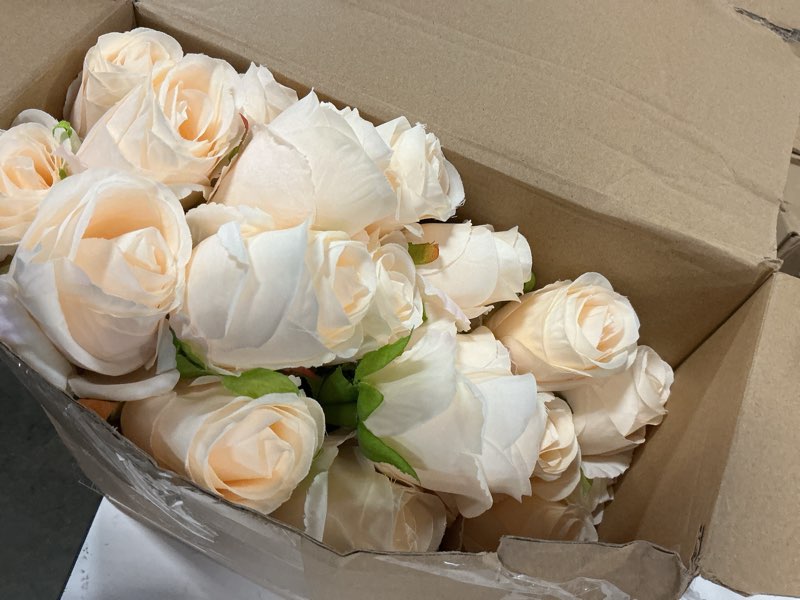 Condition photo showing New/Like New for hotop 40 pcs rose artificial flowers bulk with long stem,realistic silk fake roses bouquet for home wedding centerpieces party table decoration valentines gifts(cream)