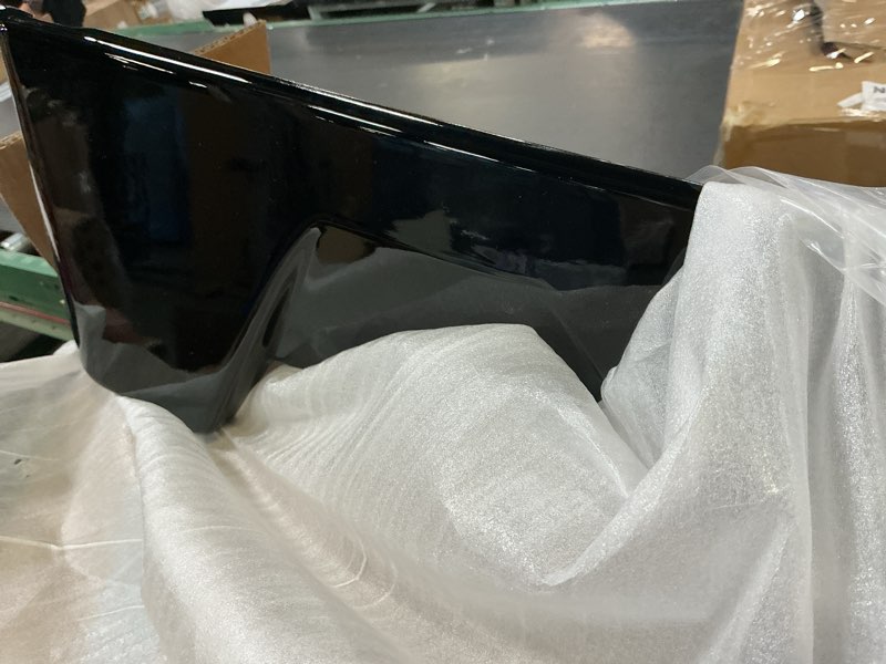 Condition photo showing New/Like New for stsev01 rear spoiler cab roof wing fit for chevy silverado 1500 2500 gmc sierra 1500 2014-2018 accessories lt/ltz/custom/work truck/high country (crew cab or extended cab only), add-on top wing lip 2014-2018 silverado/sierra model