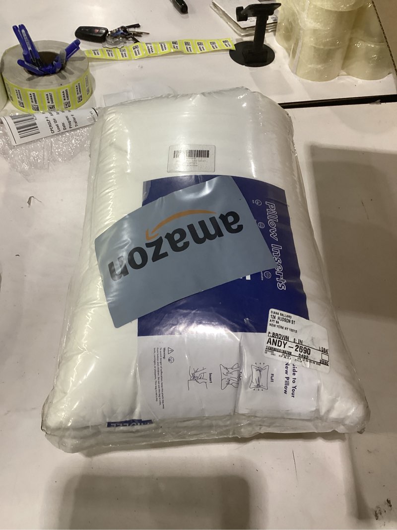 Condition photo showing New/Like New for miulee 26x26 pillow inserts, firm and fluffy decorative square throw pillows for couch sofa bed, down alternative with 100% cotton cover pack of 2 2 26x26 inch