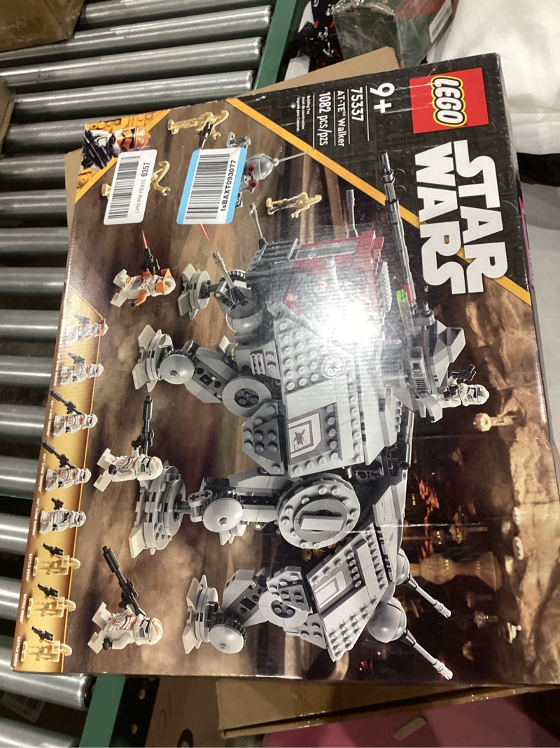 Condition photo showing Good Condition for LEGO Star Wars at-TE Walker 75337 Poseable Toy, Revenge of The Sith Set, Gift for Kids with 3 212th Clone Troopers, Dwarf Spider & Battle Droid Figures Standard Packaging