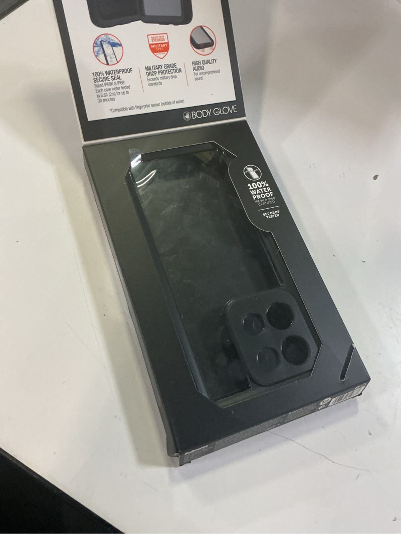 Condition photo showing Good Condition for body glove tidal waterproof phone case for motorola moto g (2026) - black
