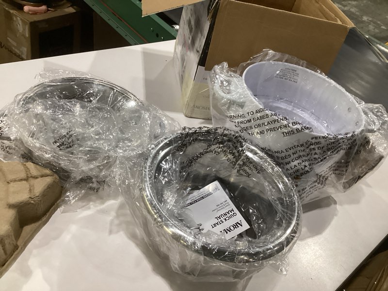 Condition photo showing As Is for aroma housewares 14-cup (cooked) / 3qt. select stainless pot-style rice cooker, & food steamer, one-touch operation, automatic keep warm mode, white (arc-757-1sg)