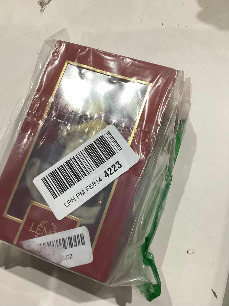 Condition photo showing Good Condition for Lenox 895777 2024 Winnie The Pooh Baby's 1st Christmas Tree Ornament Winnie the Pooh, Baby's First Christmas