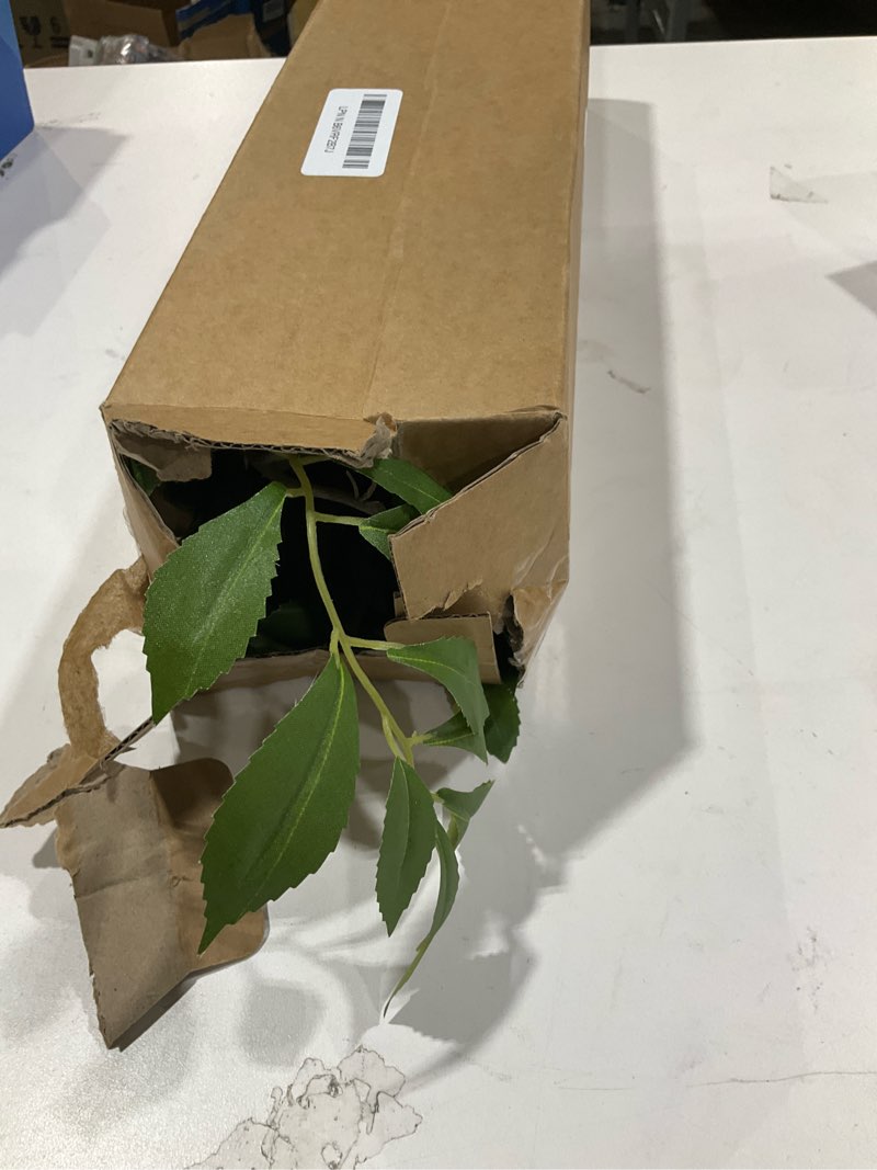 Condition photo showing Good Condition for Daifunli 6 Pcs 6pcs Faux Stems and Branches for Vase 31.5inch Fake Plants Artificial Greenery Stems Faux Branches for Home Vase Wedding Garden Farmhouse Table Mantel Decor