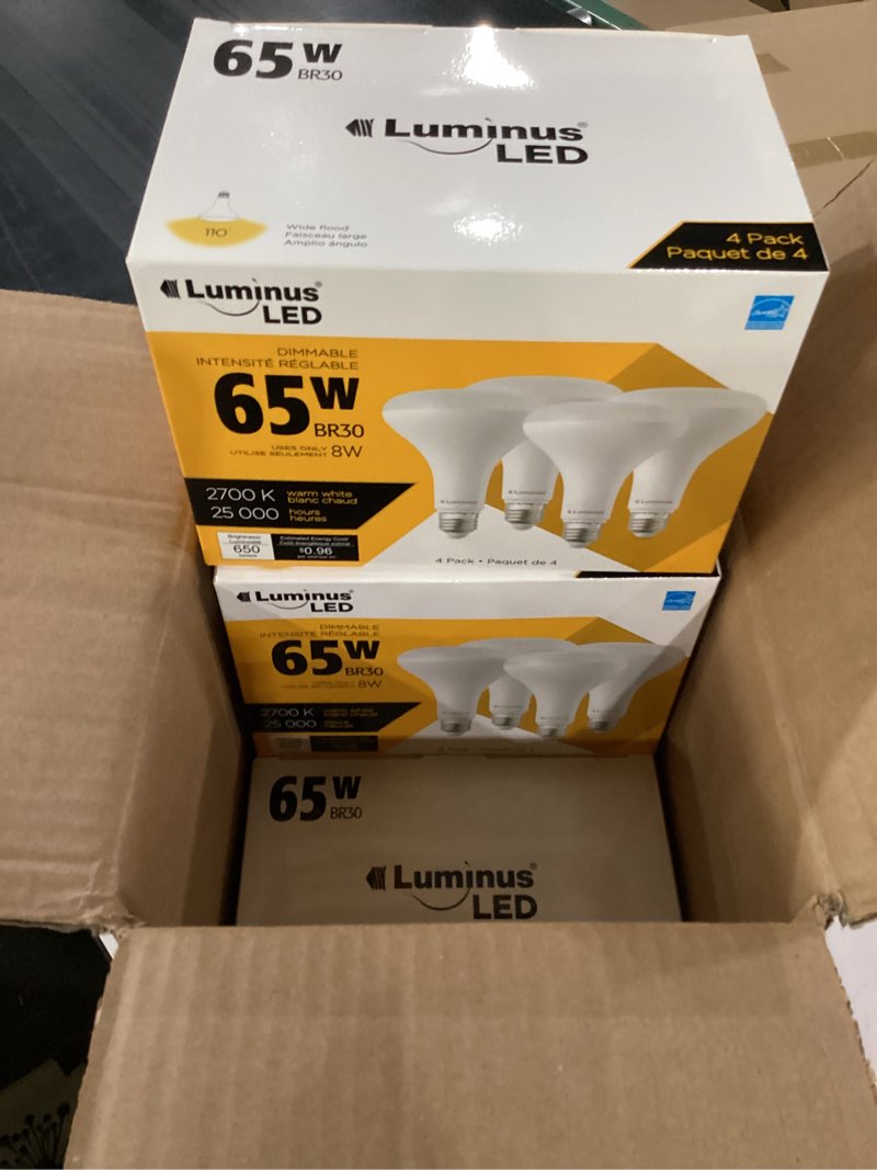 Condition photo showing New/Like New for luminus plyc5294 br30-8w (65w) 650 lumens warm white 2700k dimmable led light bulb-16 pack
