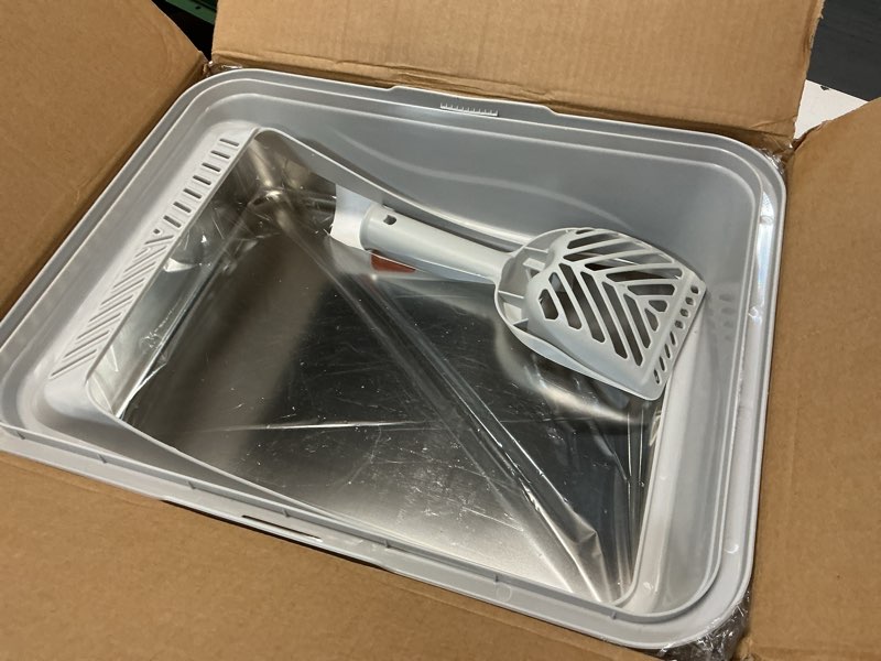 Condition photo showing Good Condition for stainless steel litter box | metal kitty litter box with lid high sided for small cats or injured cats, bunny litter boxes, low entry, odor-free, non-stick,includes scoop silver gray small