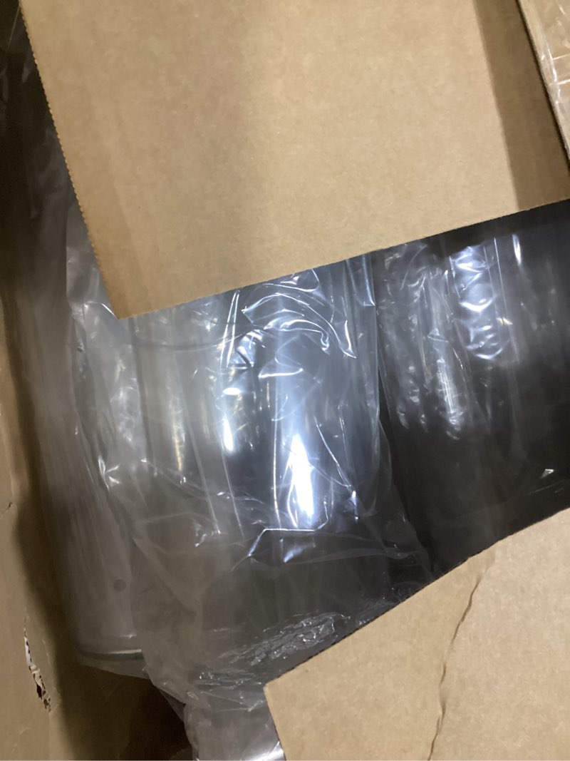 Condition photo showing Good Condition for Nuogo 24 Pcs Acrylic Clear Cylinder Vase Plastic Flower Vase Unbreakable Tall for Wedding Centerpieces Party Home Plants Bouquet Decor (12 Inch)