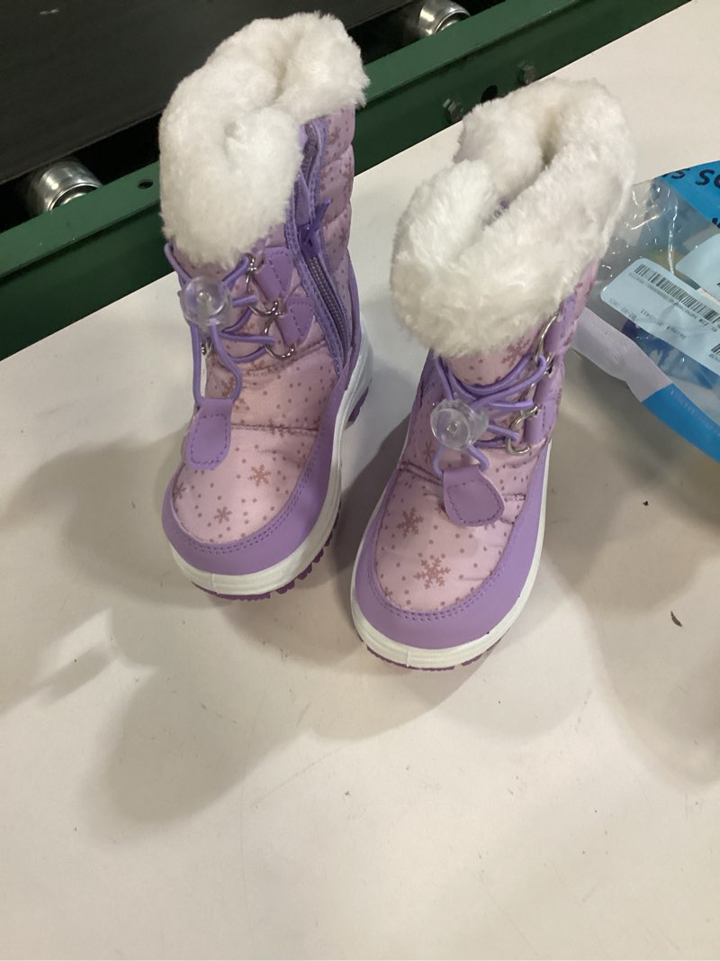 Condition photo showing Good Condition for blikcon girls waterproof snow boots with faux fur – warm winter boots with drawstring closure & non-slip sole size 6