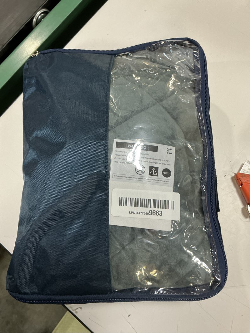 Condition photo showing Good Condition for vofuoti heating pad for neck and shoulders, portable cordless heating pad with massager and battery, weighted electric heated neck shoulder wrap, 16'' x 22'', 2.2lbs light gray 16'' x 22''