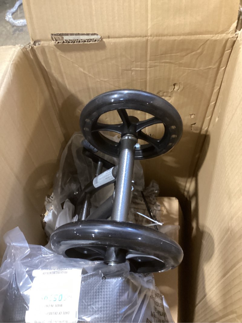 Condition photo showing Good Condition for similar to drive medical 796 adjustable height steerable knee walker knee scooter leg walker crutch alternative