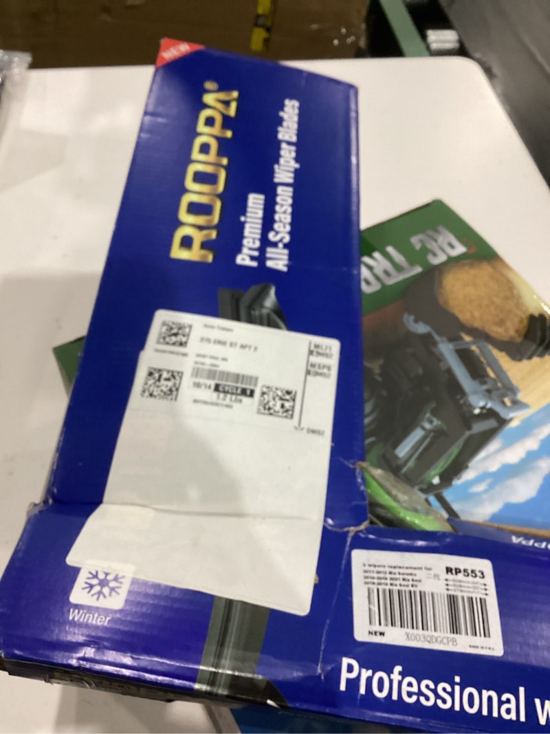 Condition photo showing New/Like New for 3 wipers Replacement for 2011-2015 Kia Sorento/2010-2019 Kia Soul/2018-2019 Kia Soul EV, Windshield Wiper Blades Original Equipment Replacement - 24"/20"/11" (Set of 3) U/J HOOK 24"+20"+11"