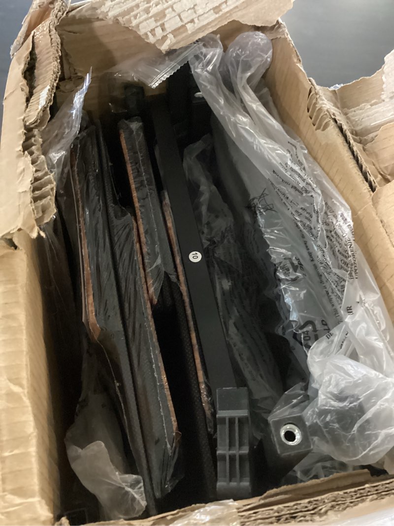 https://lotting-media.assets.bidfta.com/lotting_32717772-0dcf-4aeb-b09c-781f9f5478c0