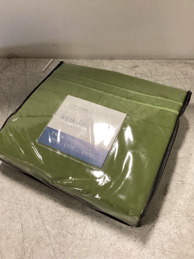 https://lotting-media.assets.bidfta.com/lotting_327453bb-42a7-407c-bcaa-bff06effd028