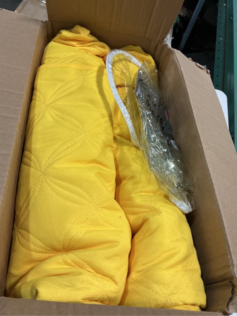 Condition photo showing Good Condition for exclusivo mezcla king quilt set, 3 pieces lightweight quilts king size with geometric ellipse pattern, soft quilted bedspreads yellow coverlets bedding set for all seasons