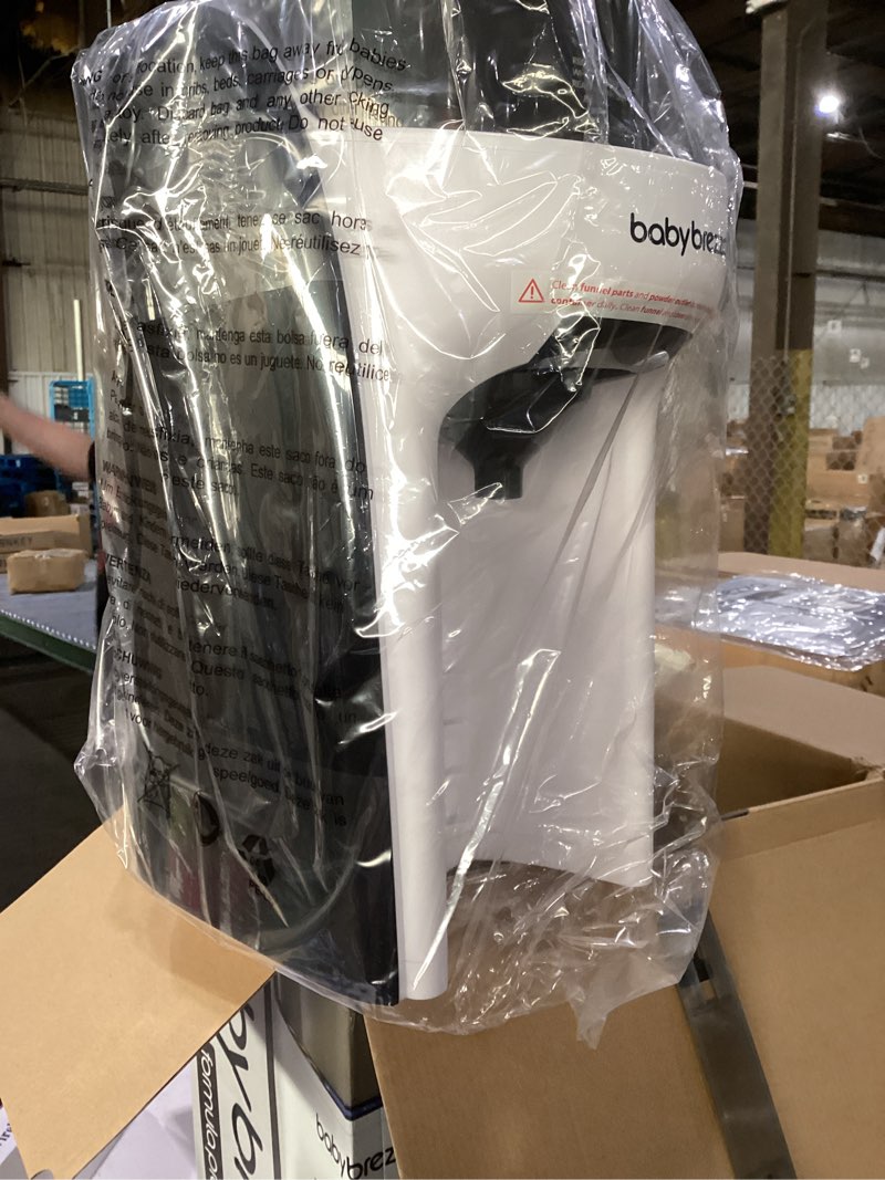 Condition photo showing New/Like New for Baby Brezza New and Improved Formula Pro Advanced Formula Dispenser Machine - Automatically Mix a Warm Formula Bottle Instantly - Easily Make Bottle with Automatic Powder Blending, White