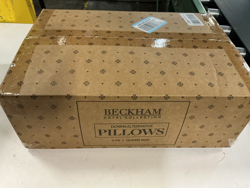 Condition photo showing New/Like New for Beckham Hotel Collection Bed Pillows Standard/Queen Size Set of 2 - Original Soft Down Alternative Pillow for Sleeping - Soft Support for Back, Stomach or Side Sleepers Queen / Standard White