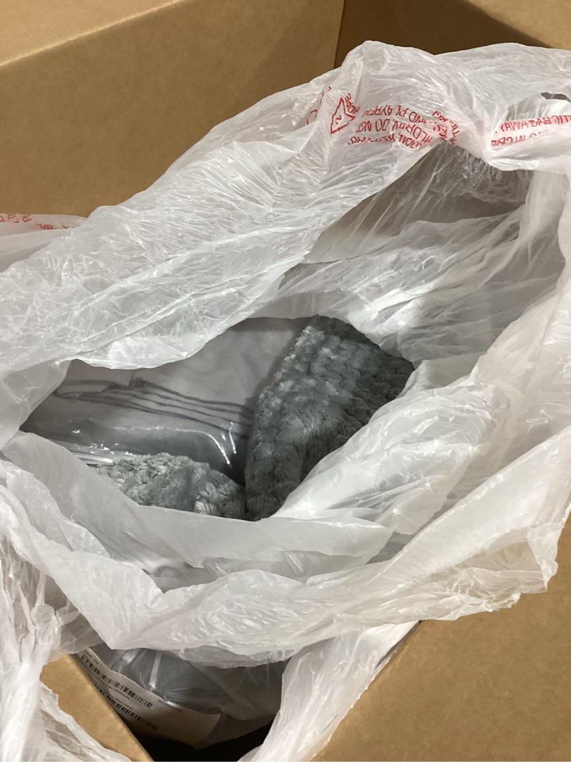 Condition photo showing Good Condition for 8 Pcs Hospital Bed Sheets Set, Soft Knitted Standard Sheets Quality, Include Fitted Sheet, Quilt Cover, Pillow Case and Blanket(Gray) 8 Gray