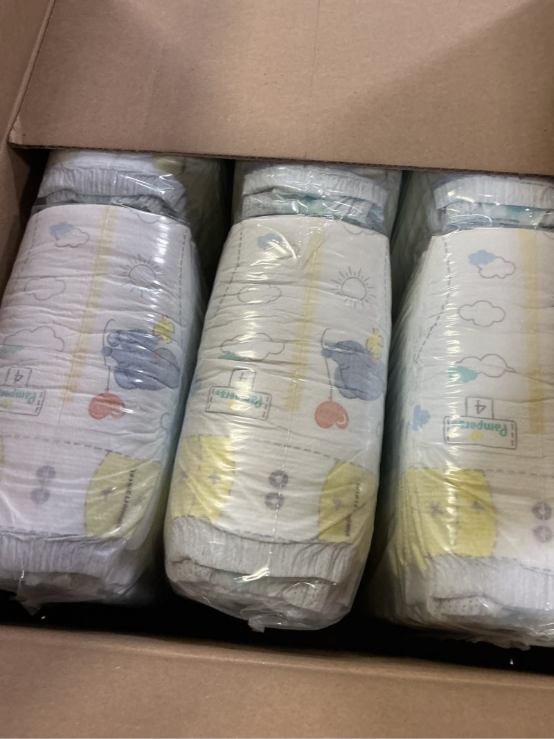 Condition photo showing New/Like New for pampers swaddlers diapers size 4  150 count (select for more options)