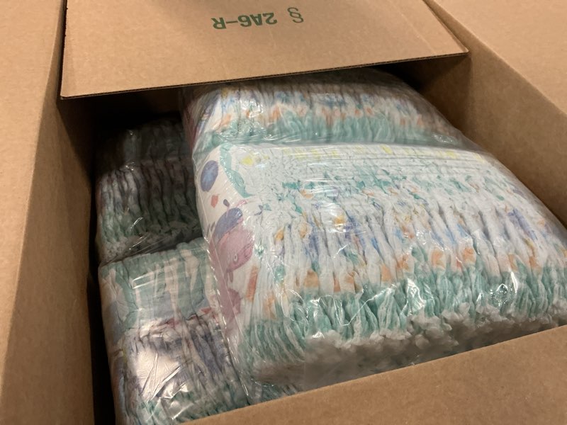 Condition photo showing Good Condition for pampers training pants - easy ups girls & boys - size 2t-3t, 140 count, peppa pig potty underwear (packaging may vary) 2t-3t 140