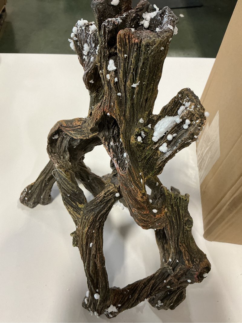 Condition photo showing Good Condition for Marina Decor Mangrove Root, Large