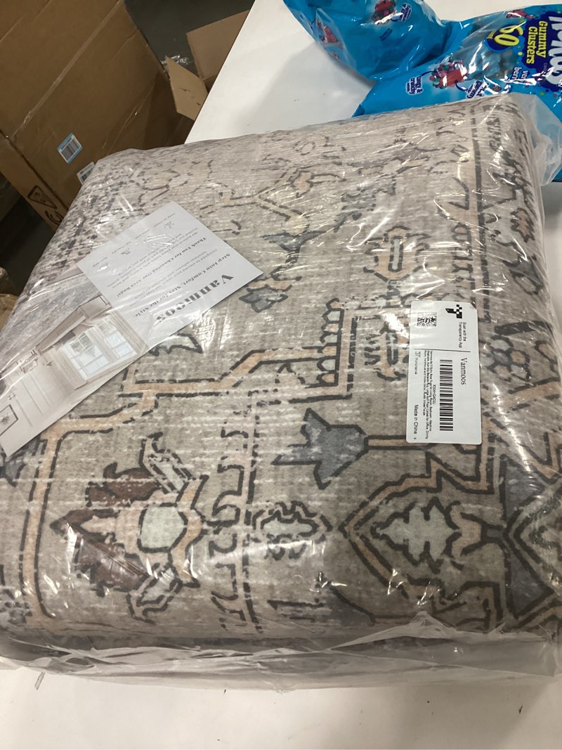 Condition photo showing New/Like New for 8x10 Area Rugs for Living Room, Bedroom - Machine Washable, Non-Slip Bedside Rug, Large Soft Floor Carpet for Office, Dining Room, Farmhouse and Home Decor, Cozy Elegance/Green 8' x 10' Cozy Elegance / Green