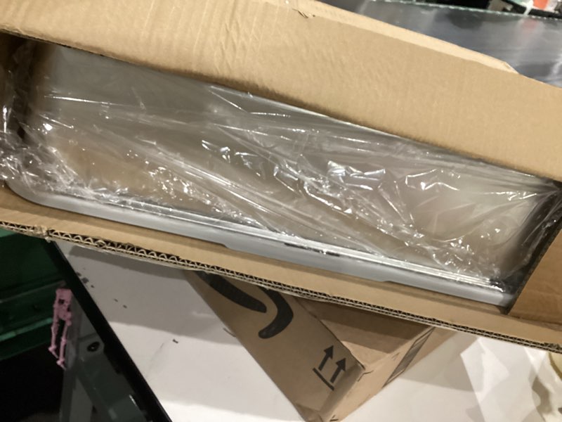 Condition photo showing New/Like New for Stainless Steel Litter Box | XL Enclosed Cat Litter Boxs with Lid for Big Cats | High Sided, Anti-Urine Leakage | Non-Stick Bottom & Includes Litter Mat & Metal Scoop X-Large Silver Gray