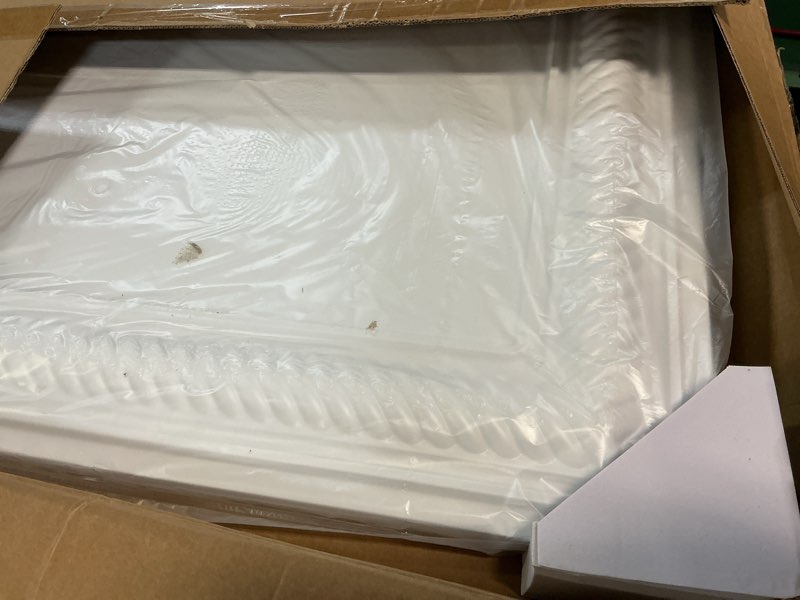 Condition photo showing Good Condition for art3d drop ceiling tiles 24x48, decorative pvc ceiling panels, waterproof rustproof and durable 12-pack, glue down, rectangular white