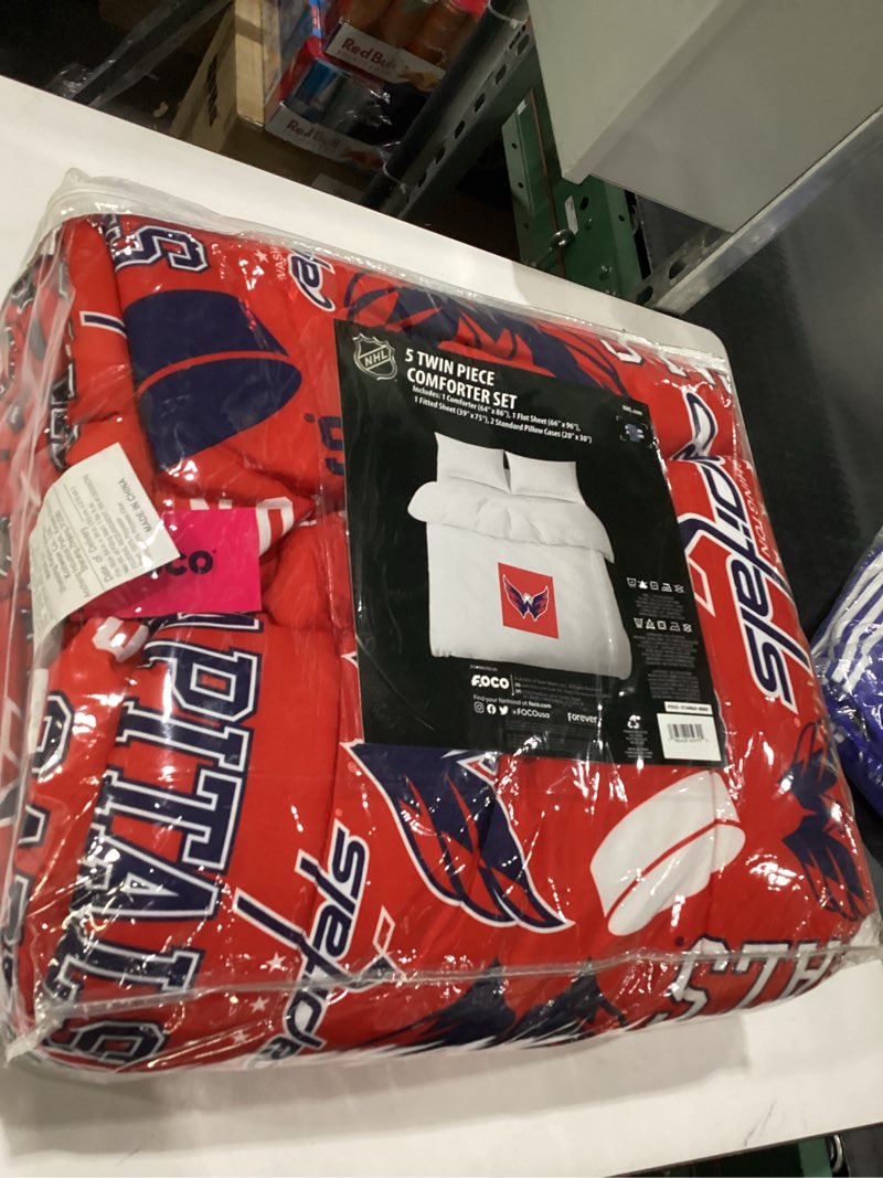 Condition photo showing Good Condition for FOCO NHL Unisex-Adult Themed Washington Capitals Tw" Team Color