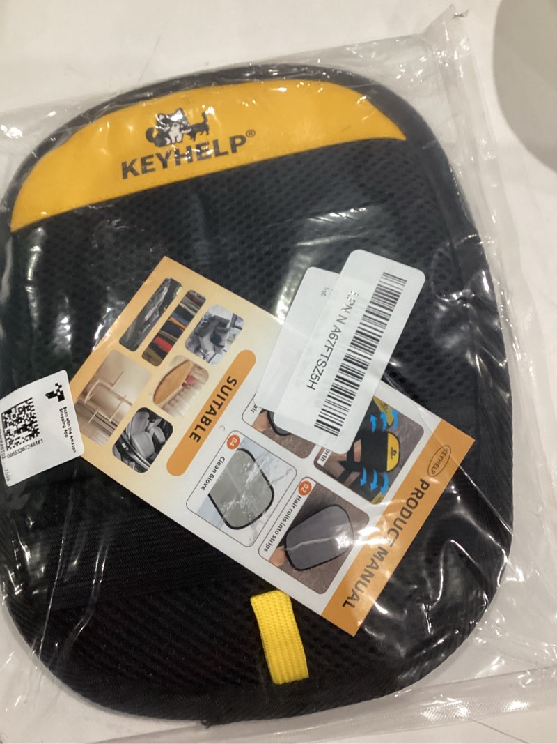 Condition photo showing Good Condition for KEYHELP Pet Hair Removal Glove for Dogs & Cats, Newly Upgraded Reusable Electrostatic Pet Hair Glove, Pet Hair Remover Tool for Clothing, Couch, Bed, Carpet, Car Seat BlackYellow