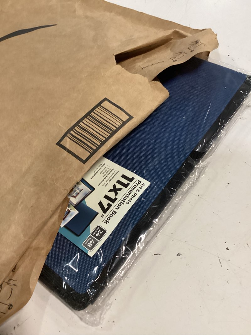Condition photo showing New/Like New for dunwell 11x17 art portfolio binder with black mounting paper (blue), large portfolio folder for artwork storage, 24 plastic sleeves, displays 48 pages, acid-free poly 11 x 17 presentation book 11x17" w/ blk paper cobalt blue