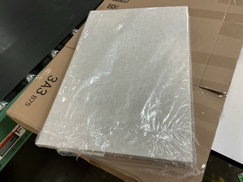 https://lotting-media.assets.bidfta.com/lotting_32bc41ac-9817-4d91-a825-fd15cd023f50