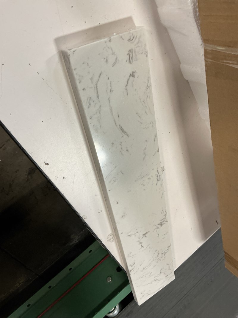 Condition photo showing Good Condition for 21 in. Engineered Marble Vanity Sidesplash in Carrara Sky