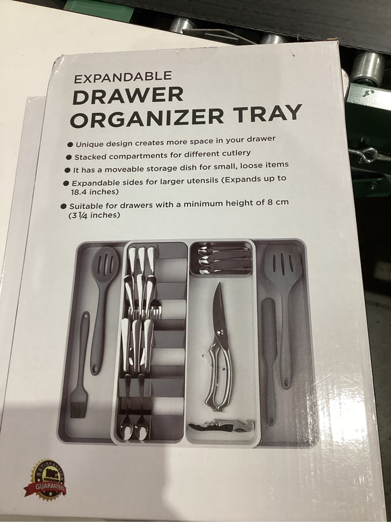 Condition photo showing New/Like New for OTraki Large Silverware Organizer, Expandable Kitchen Utensil Drawer Organizer, BPA Free Cutlery Utensil Tray with Dividers, Adjustable Flatware Storage Holder for Spoons Forks Knives (6-8 Slots)