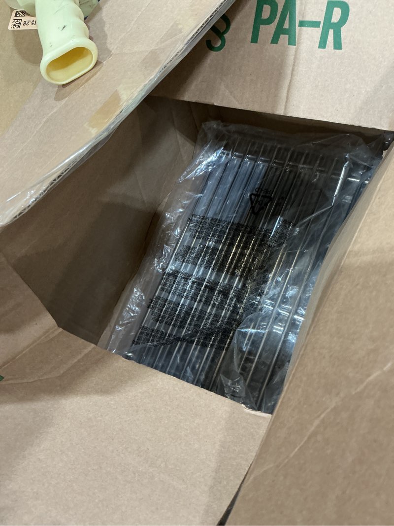 Condition photo showing Good Condition for 304 stainless steel grill grates for charbroil performance 463342119 463347017 463335517 463376017, grill grates replacement for char-broil 463342118 463347418 463347519, g470-0003-w1 g470-0002-w1 stainless steel 18x25"