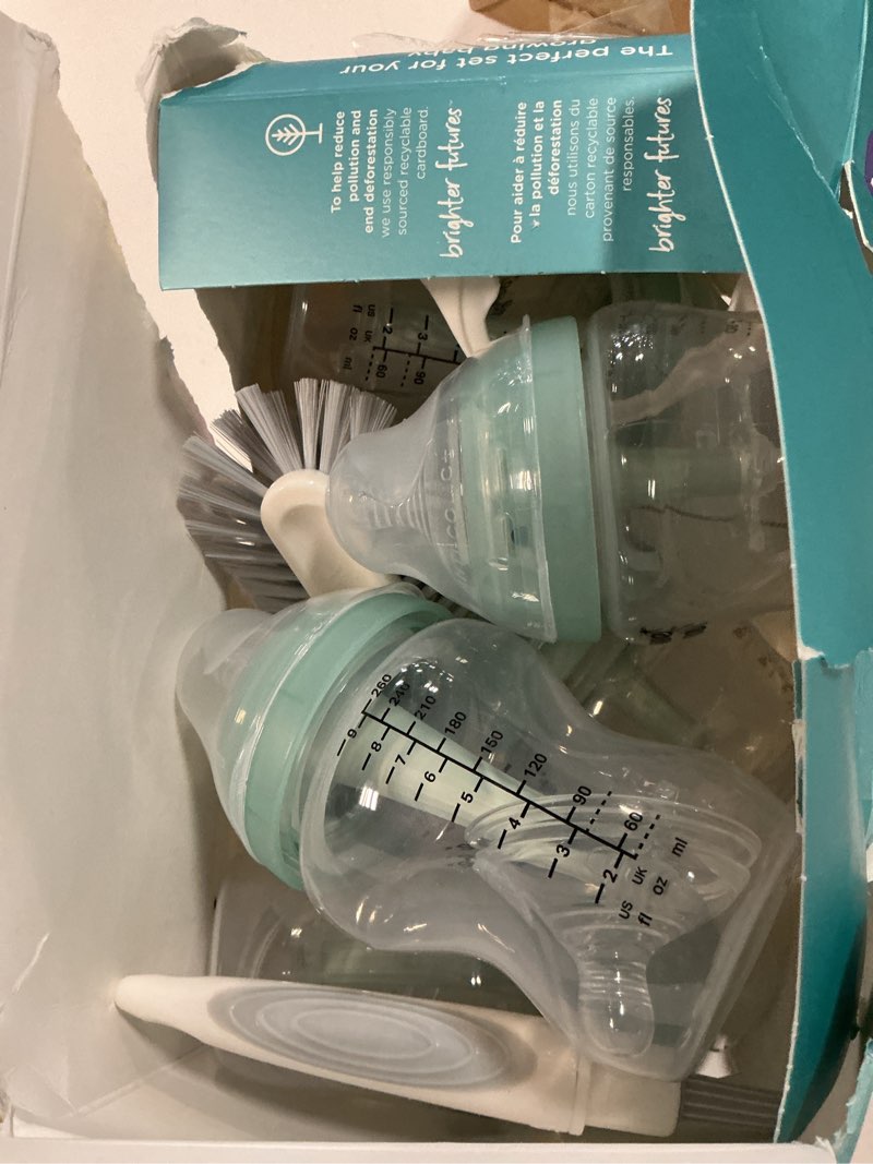 Condition photo showing Good Condition for Tommee Tippee Advanced Anti-Colic Grow with Baby Bottle Set, 0m+, 5oz & 9oz Self-Sterilizing Bottles, Slow & Medium-Flow Breast-Like Nipples, Bottle Handles