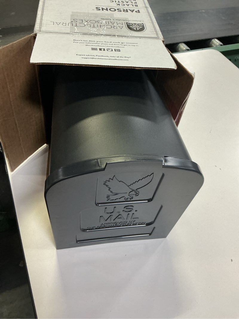 Condition photo showing Good Condition for Architectural Mailboxes Parsons Medium Capacity, Plastic Post Mount Mailbox, Black