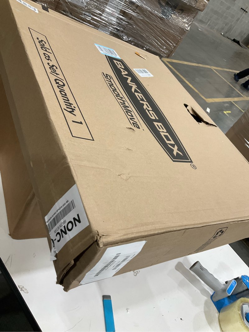 Condition photo showing New/Like New for Bankers Box Small Classic Moving Box 10 Pack, Reinforced Handles, Tape-Free Assembly, Box with Lid, 15-in x 12-in x 10-in (7714901) Small, 10 Count (Pack of 1)