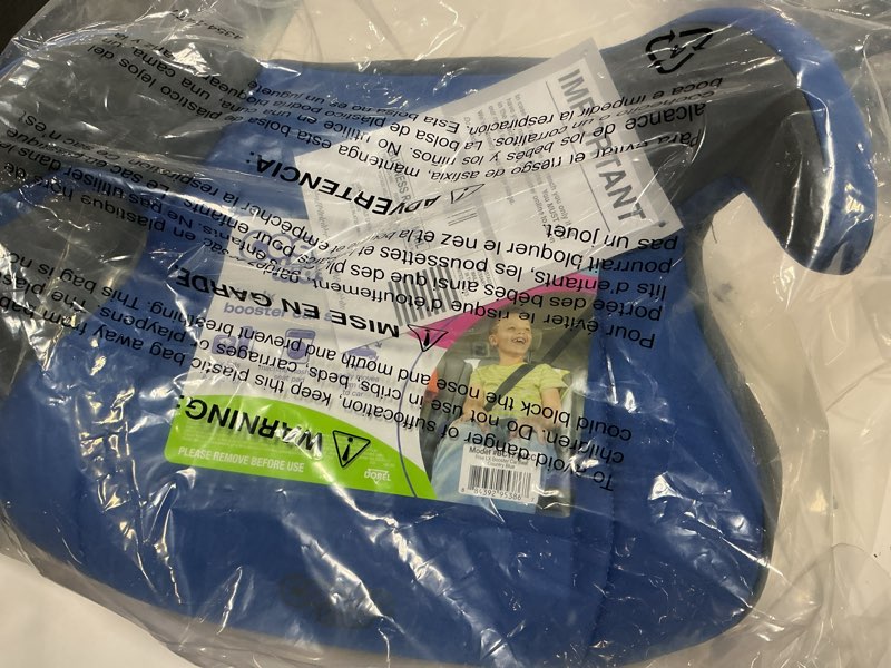 Condition photo showing New/Like New for cosco kids rise lx toddler booster car seat, country blue