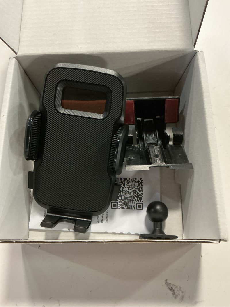 Condition photo showing Good Condition for car phone holder mount for 2016-2024 cadillac xt5 and 2016-2024 cadillac xt6 auto accessories military-grade shockproof interior decoration mobile cell smartphone car mount