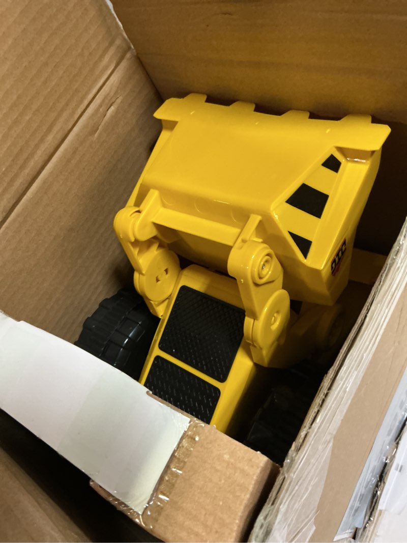 Condition photo showing Good Condition for Maxx Action 19'’ 2-N-1 Motorized Dig Rig – Excavator and Dump Truck Toy with Joystick Control for Toddlers | Gift for Kids 3+ | Lights, Sounds & Interactive Construction Vehicle, Batteries Included