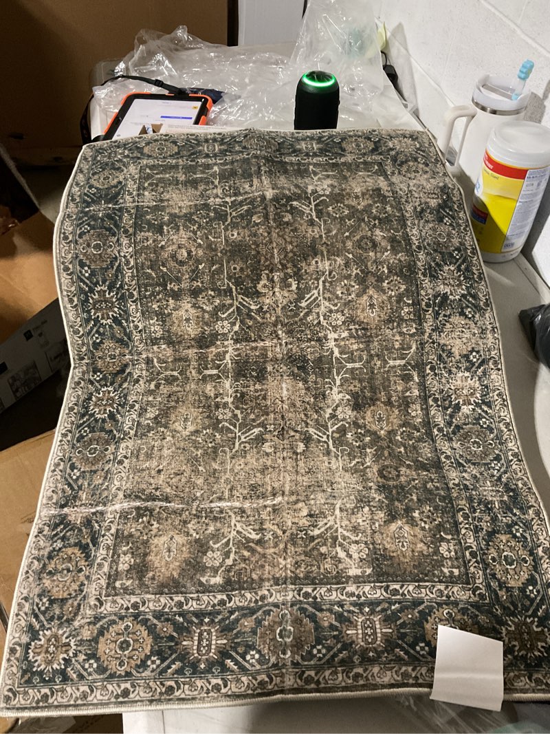 Condition photo showing Good Condition for brown entryway rug 2x3 vintage area carpet indoor kitchen washable door mat living room entrance small low pile traditional distressed retro accent throw rug non slip office bathroom 2' x 3' (rectangular) accent brown