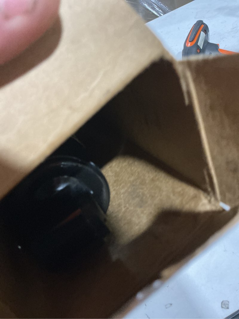 Condition photo showing Good Condition for Monroe OESpectrum 37273 Suspension Shock Absorber for Nissan Frontier