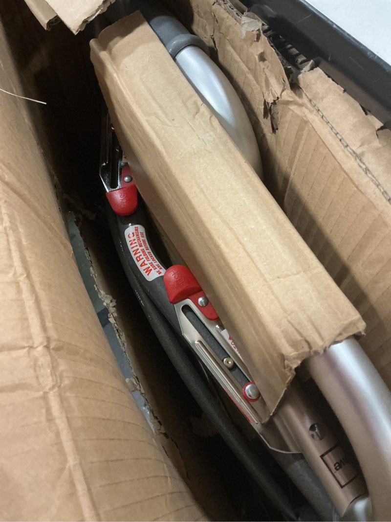 Condition photo showing Good Condition for Walker Adlt 2but w/5 whl.1/ea